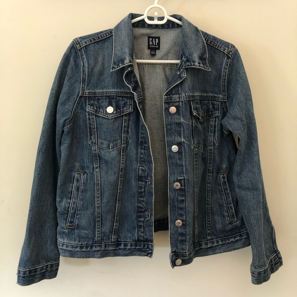 Jean jacket - Picture 1 of 3